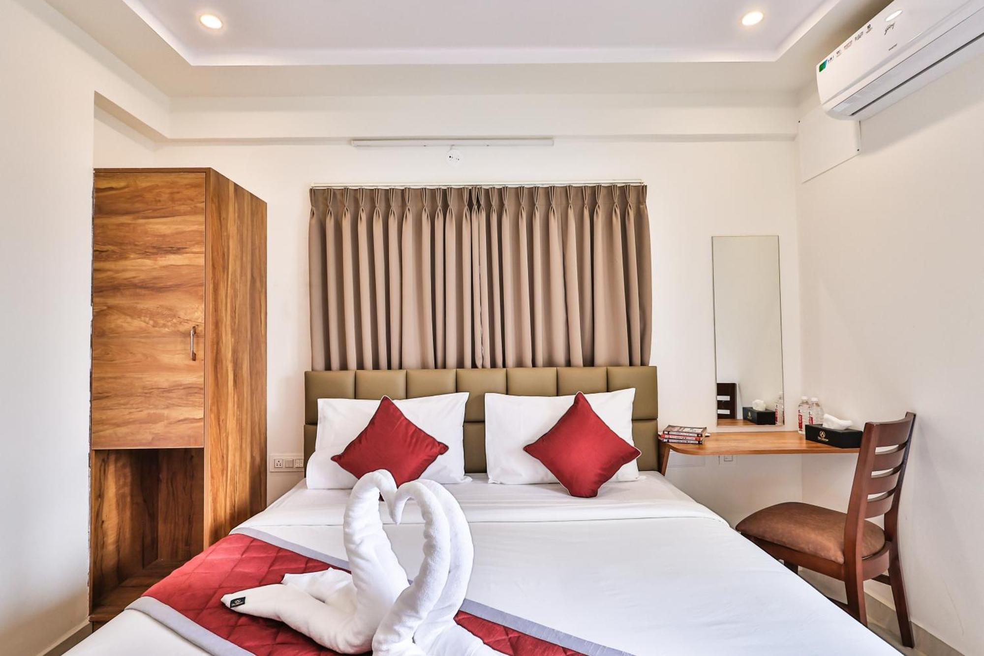 The Auberge Boutique Hotel - Manyata Tech Park Bangalore Buitenkant foto